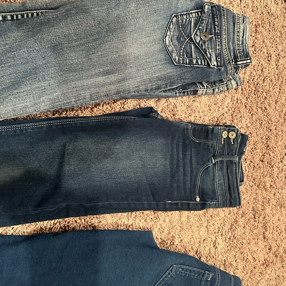 Girls size 8 jeans. 4 pair various size and styles. Excellent shape. - Picture 2 of 3
